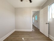 Photo - LB2384 - RUBS Unit 2388