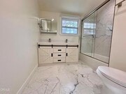 Photo - 17449 Keswick St