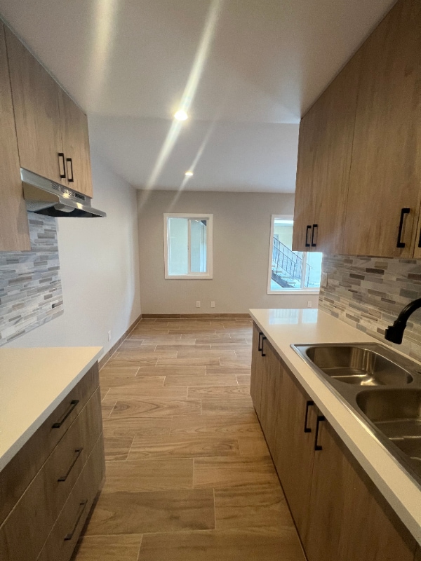 Photo - 13425 Vanowen St Unit 1