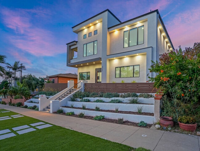 Extensive External Lighting - 4386 Newport Ave House
