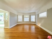 Photo - 922 W Kensington Rd