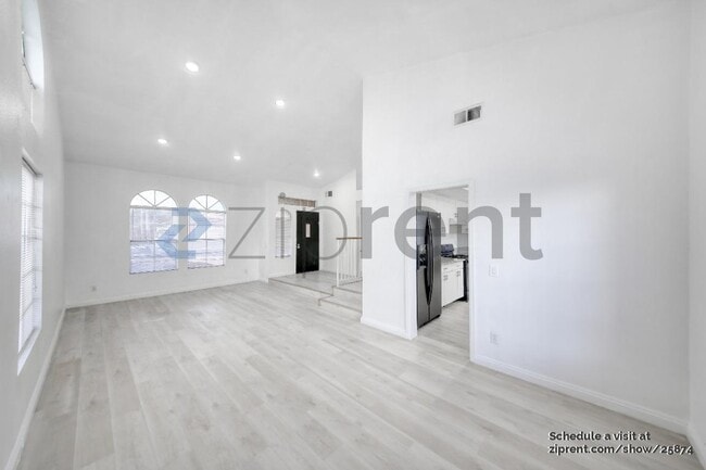 Photo - 21627 Winding Rd