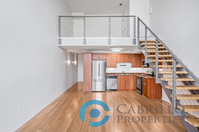 Photo - 889 Date St Unit #514