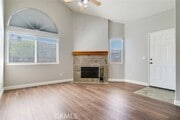 Photo - 1555 Orange St