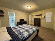 Large 12.5' x 14.5' Primary Suite - 11050 Keswick St House
