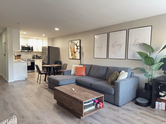 Photo - 5605 Friars Rd Unit 304