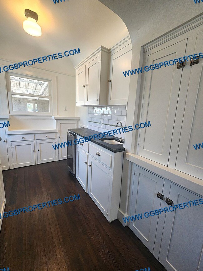 Photo - Live the Belmont Shore Lifestyle! Spanish 2 Bedroom / 1 Bath Home w/ Garage