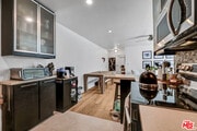 Photo - 960 Larrabee St Unit 324