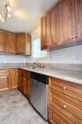 Photo - 2345 Comstock St