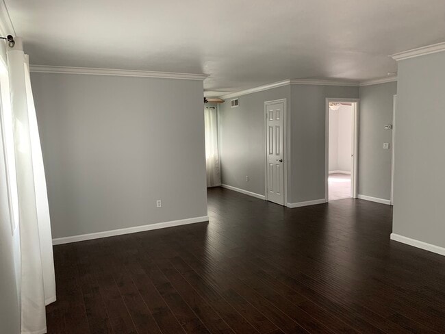 Photo - 340 Pacific St