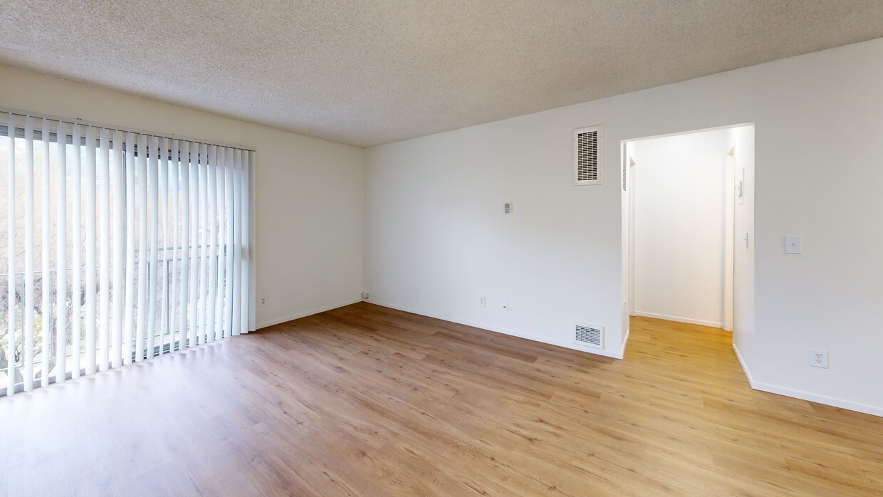 3D Tour - Figueroa Gardens