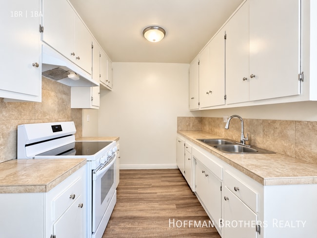 Photo - 6729 Cleon Ave Unit 26
