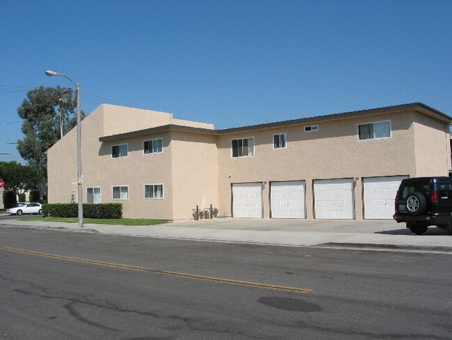 Photo - 16852 Sims Ln Apartments Unit #4