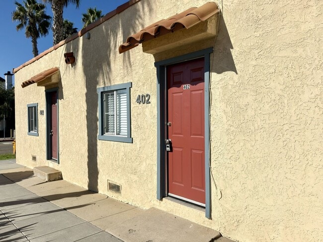 Studio in Downtown Oceanside! - Studio in Downtown Oceanside! Unit 402