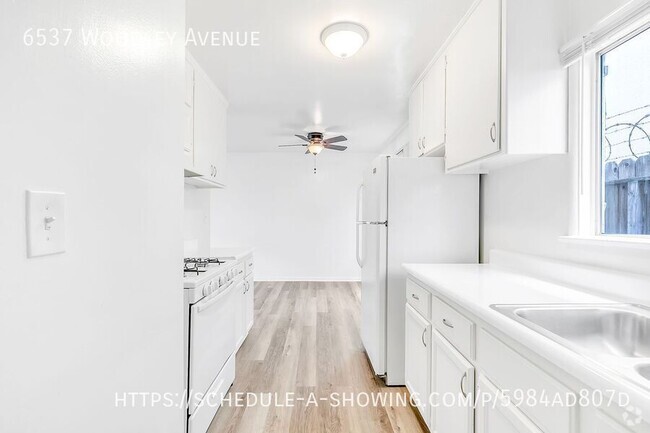 Building Photo - 6537 Woodley Ave Rental