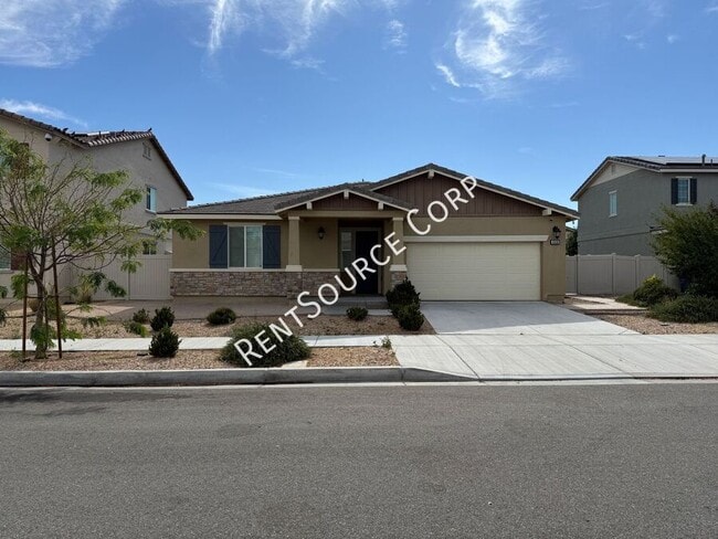Photo - 45016 Marbella St House