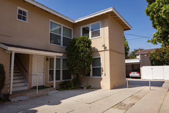 Upstairs - 11641 National Blvd Unit 6