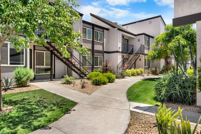 Photo - Highland Pinetree Apartments