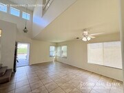 Photo - 425 Whispering Willow Dr