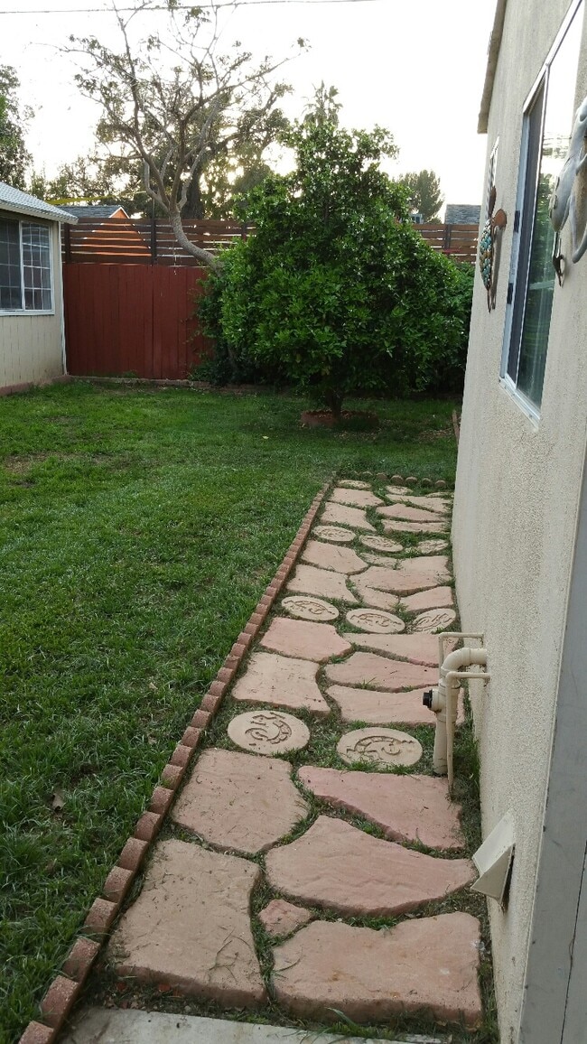 Photo - 5725 Burnet Ave Unit GH