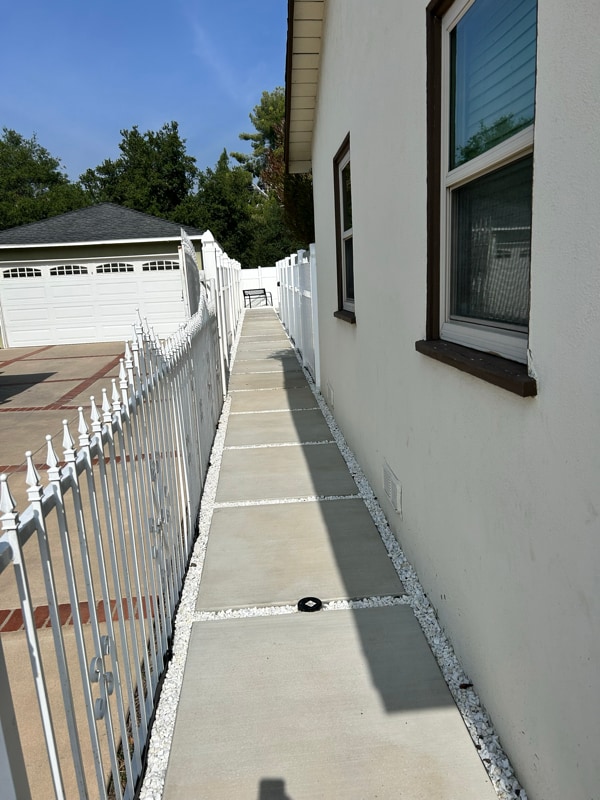 Photo - 223 E Cherry Ave