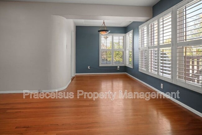 Photo - 2244 Felton St