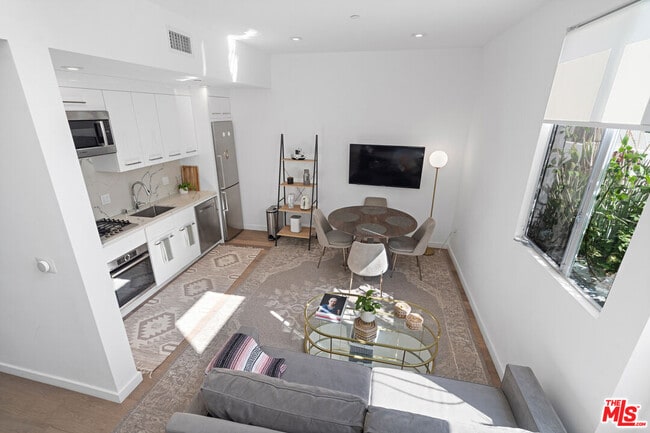 Photo - 507 Orlando Ave Unit 103