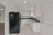 Photo - 11864 Manor Dr Apartment Unit C