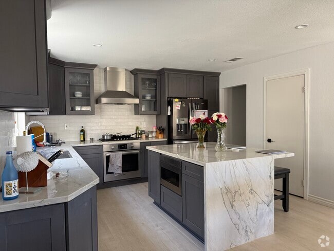 Building Photo - 31766 Canyon Ridge Dr Rental