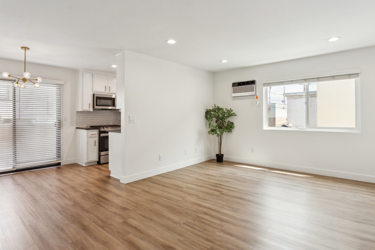 Floor Plan - 3 bed 3 bath