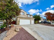 Photo - Spacious Oak Creek Cul-de-Sac Home with 5 Bedrooms & 3-Car Garage