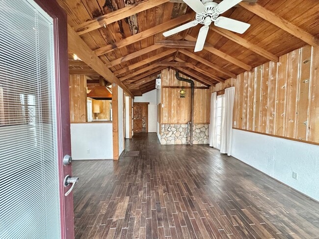 Photo - 1 Bed + 1 Bath Cottage | Hollywood By the Sea | Unfurnished