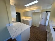 Photo - Cute NE 2 Bedroom, 1 Bath Home close to Hancock College