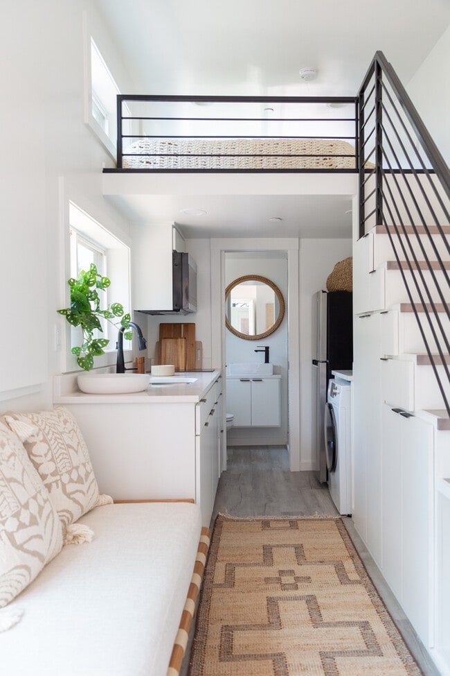 Photo - 1570 Myra Ave Unit 1570.5