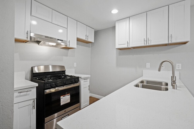 Photo - 8601 International Ave Unit 122