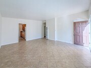 Photo - 1065 Belfast Ln