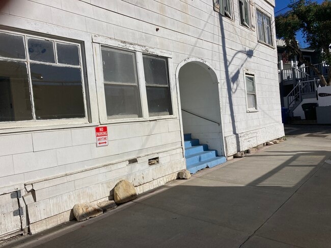 Building Photo - 224 24th St Unit Hermosa Beach