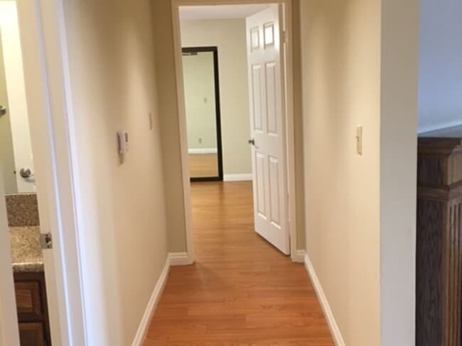 Photo - 449 E Providencia Ave