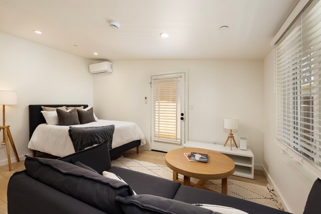 Photo - Studio - Downtown Santa Barbara Unit 510 Chapala St. Apt. #3