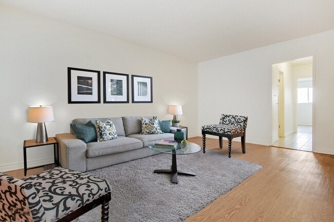 Kittridge Apartments - Kittridge Apartments