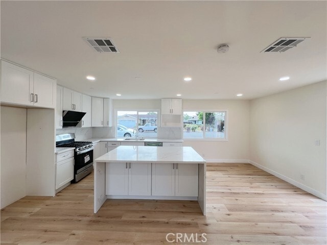 Photo - 5261 Raintree St
