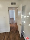 Photo - 25795 Walker St