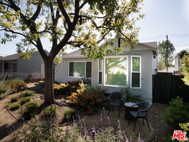 Photo - 6413 White Oak Ave