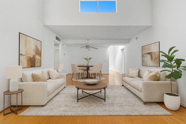 virtually staged - 18350 Hatteras St Unit 253