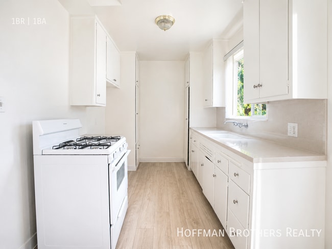 Photo - 3932 Sawtelle Blvd Unit 5
