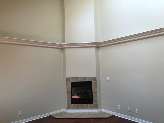 Photo - 612 Nebraska Ave Unit 303