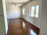 Photo - 14942 Burbank Blvd Apartment