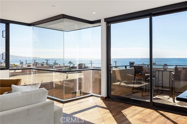 Photo - 1310 Manhattan Ave