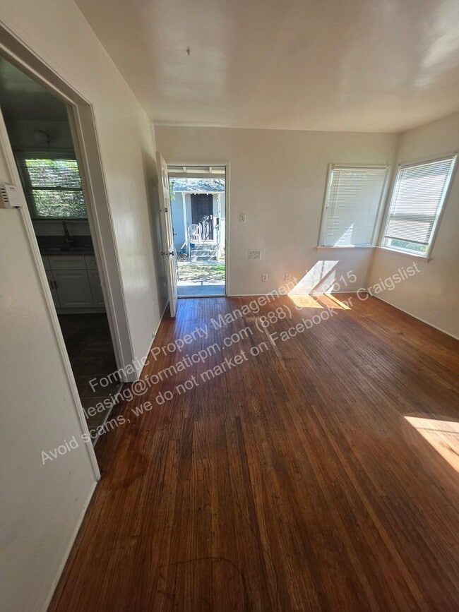 Photo - 113 N Park Ave