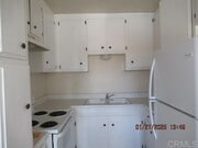 Photo - 1237 E 18th St